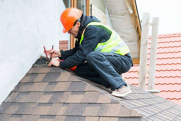 Best Flat Roof Repair Services  in Barron, WI